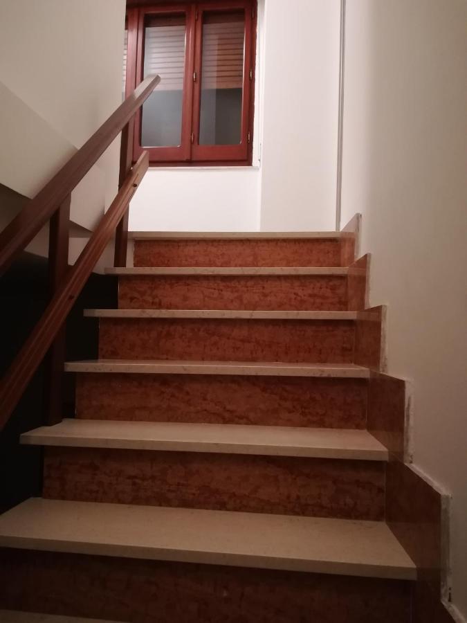 Piazza San Giorgio Hotel Dolianova Екстериор снимка